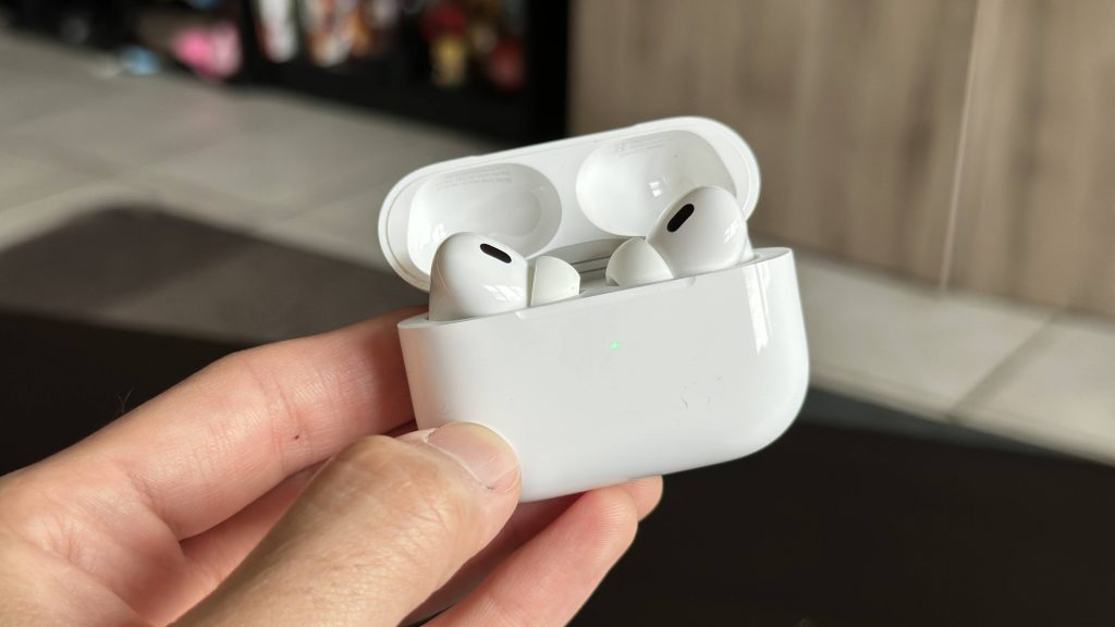 Лучшие скрытые функции AirPods, о которых вы даже не догадывались