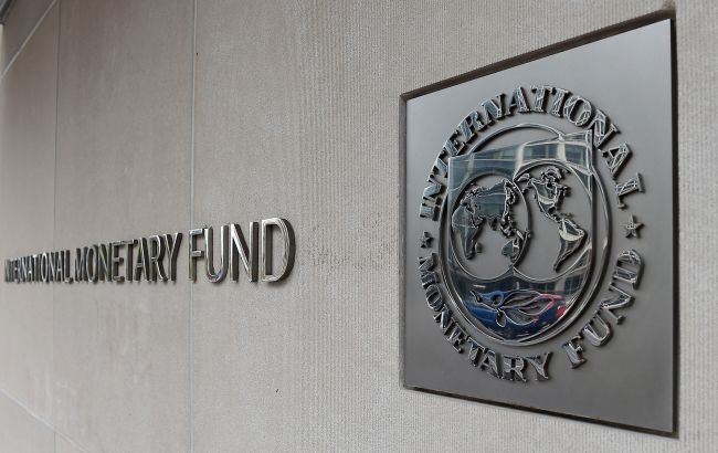 МВФ має намір знизити комісію для великих позичальників, зокрема України, — Bloomberg