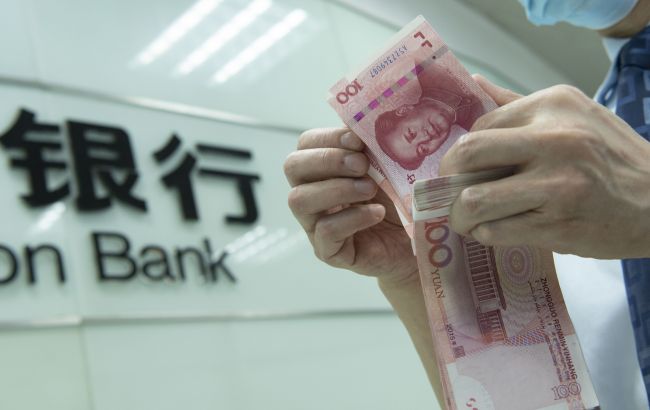 Росія не здатна перейти на юань через санкції Заходу, — Bloomberg