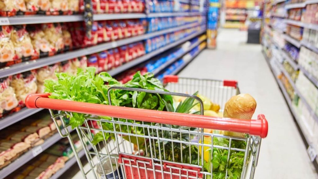 Какие продукты взлетят в цене этой зимой Супермаркет