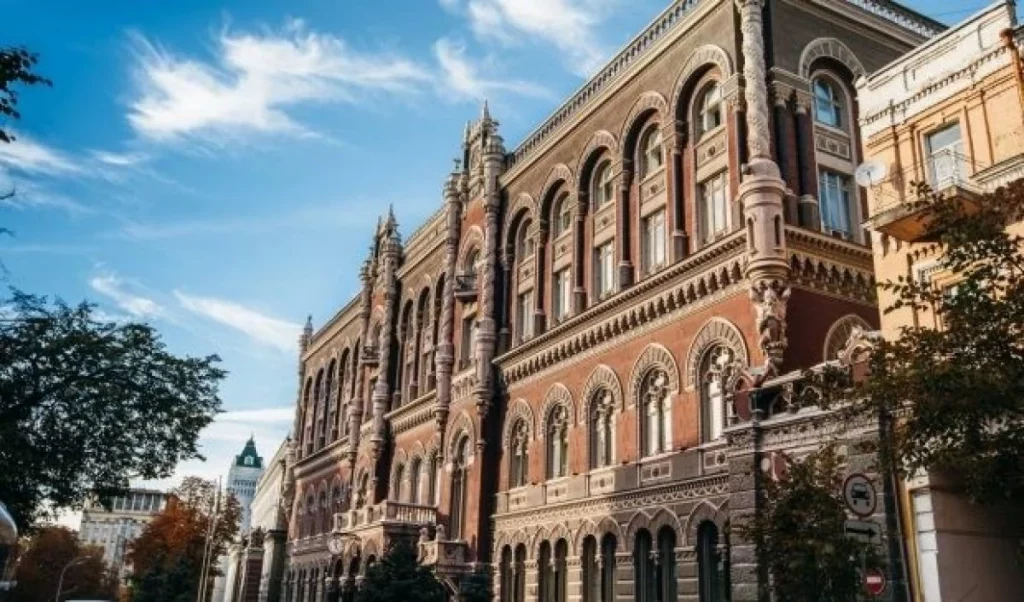 Шаги вместо копеек: глава НБУ о будущем тираже новой монеты