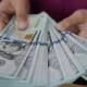 Как не попасть на поддельные доллары в Украине: признаки фальшивки
