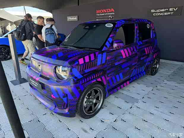 Honda удивила электроспорткаром с агрессивным дизайном и компактным кузовом