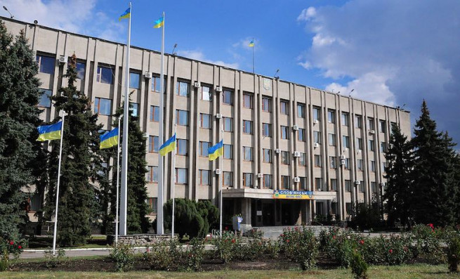 Как работает военно-гражданская администрация в Украине