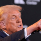 Трамп и Зеленский провели "долгий" разговор после встречи с Путиным: первые детали