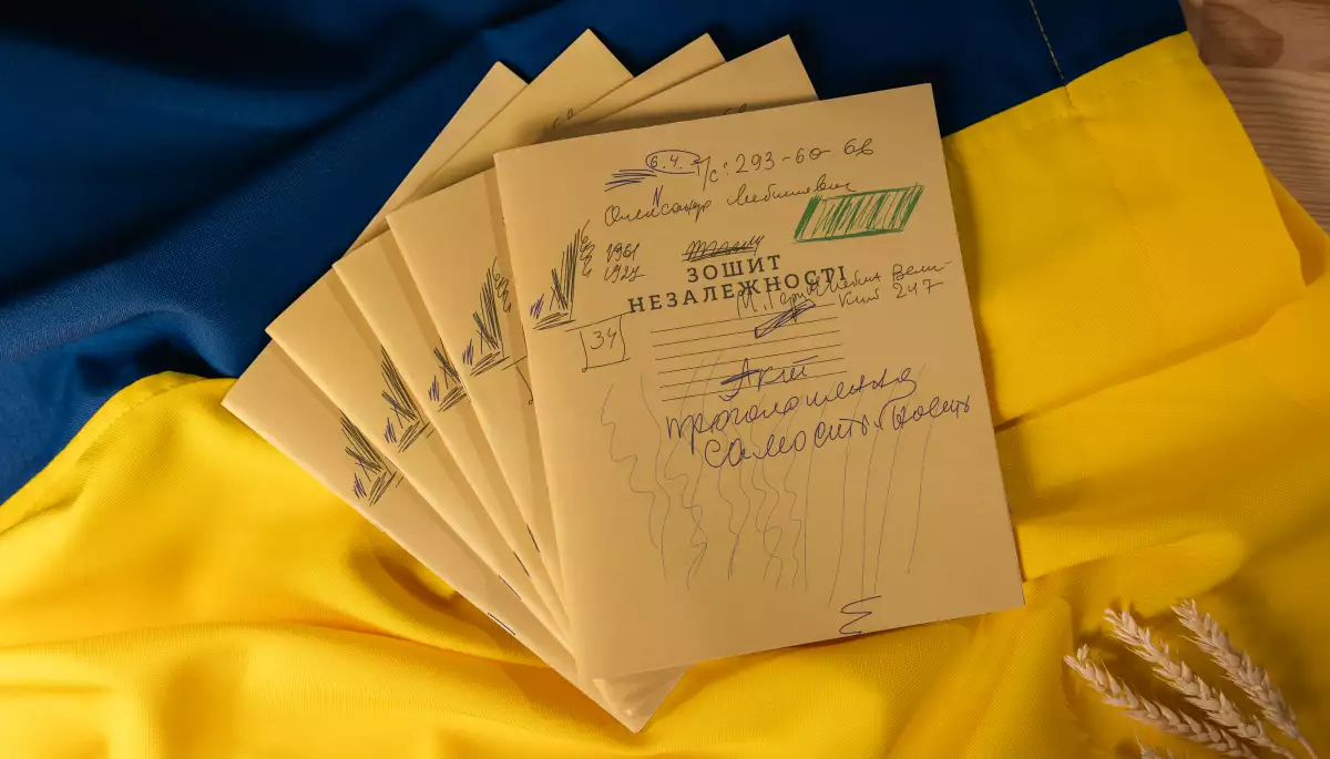 В Украине оживили уникальную тетрадь Левка Лукьяненко: история, изменившая судьбу страны
