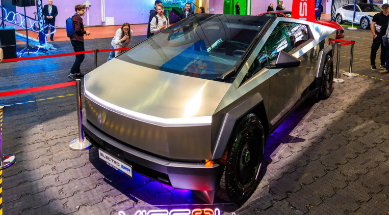 Tesla Cybertruck подвергнут испытаниям на прочность с помощью ракет