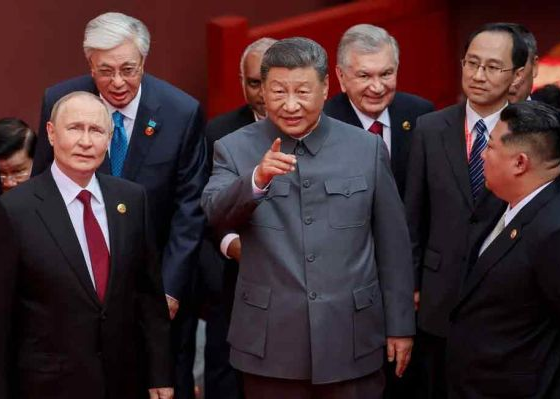 Микрофон случайно зафиксировал разговор Путина и Си о бессмертии и жизни до 150 лет