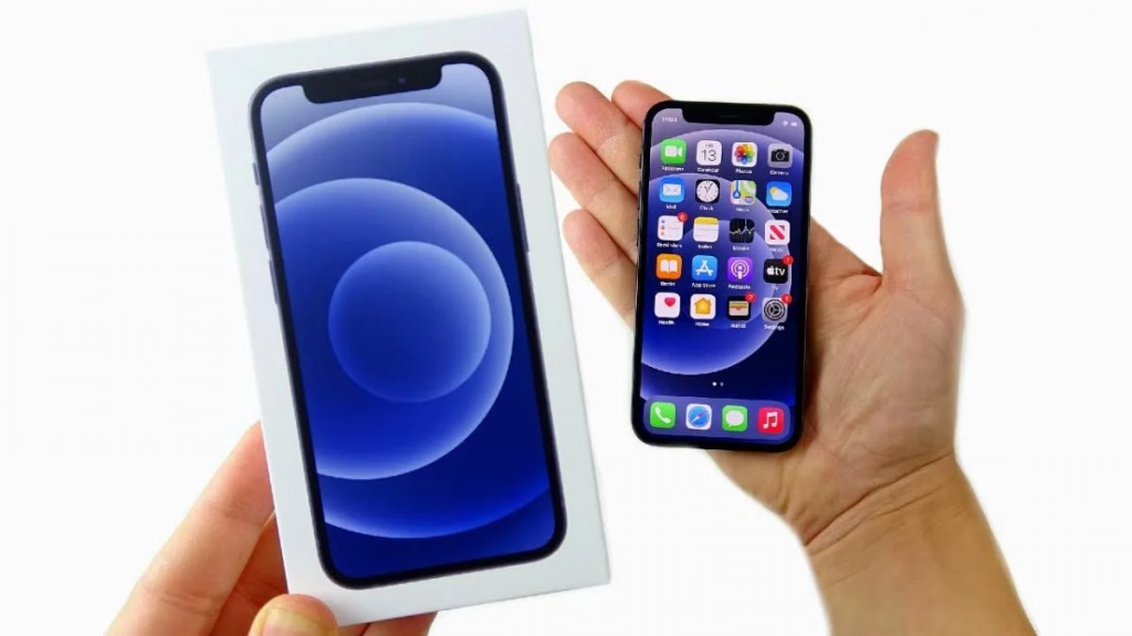 Apple удивила: лучшим смартфоном года признана неожиданная модель Apple удивила: лучшим смартфоном года признана неожиданная модель