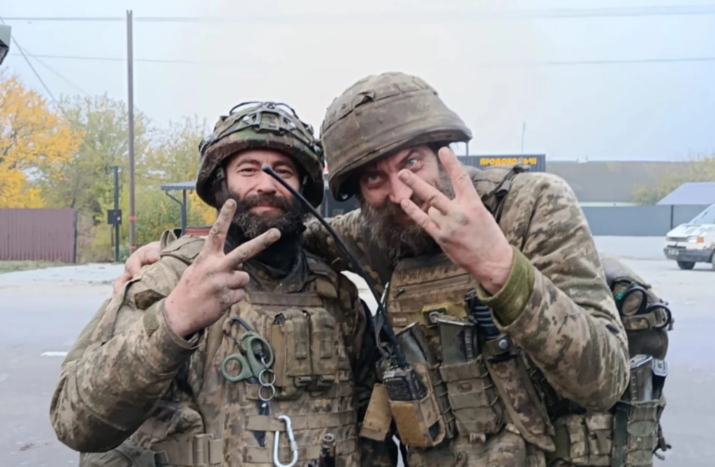 165 дней под огнем: Зеленский наградил военных, которые не покидали позицию даже ранеными