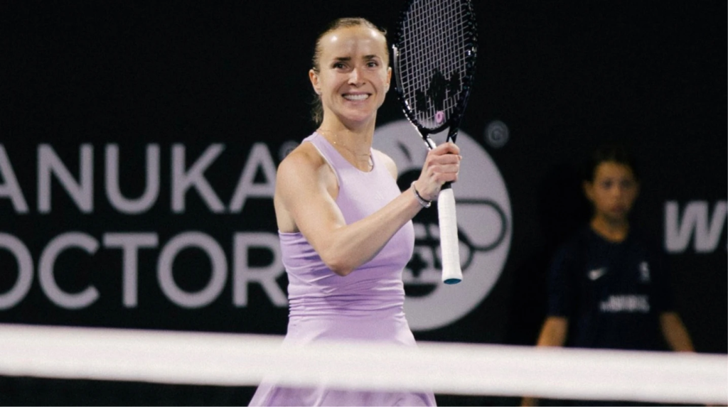 Свитолина разобралась с россиянкой и вышла в 1/8 финала Australian Open Свитолина разобралась с россиянкой и вышла в 1/8 финала Australian Open