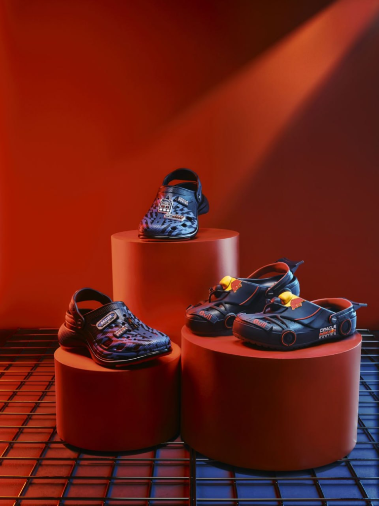 Crocs и Red Bull Racing выпустили тапки в стиле F1: дата продаж и цена новых моделей