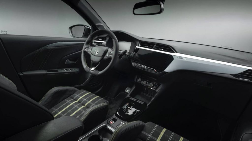 Opel Corsa GSE получил 276 л.с.: характеристики, разгон и запас хода электрокара