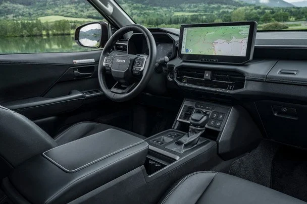 Новый Toyota Hilux 2026: что изменилось в легендарном пикапе нового поколения