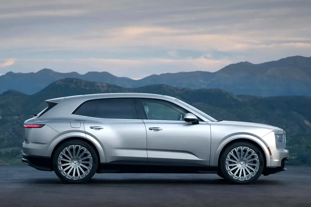 Bentley представила первый электромобиль Torcal: мощность, запас хода и цена