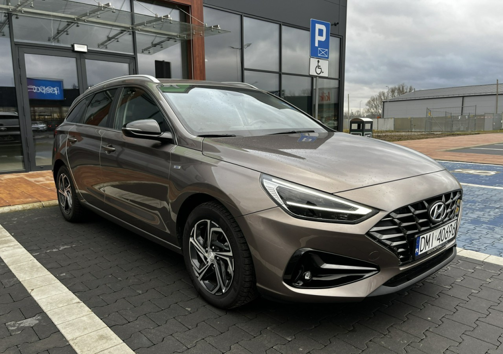 Какое авто купить до $10 000: топ-5 надежных моделей с расходом до 6 литров