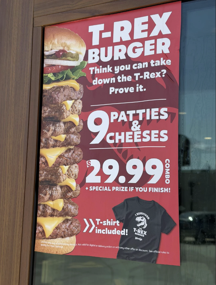 T-Rex Burger вернулся в Wendy’s: сколько стоит бургер с 9 котлетами и как пройти челлендж